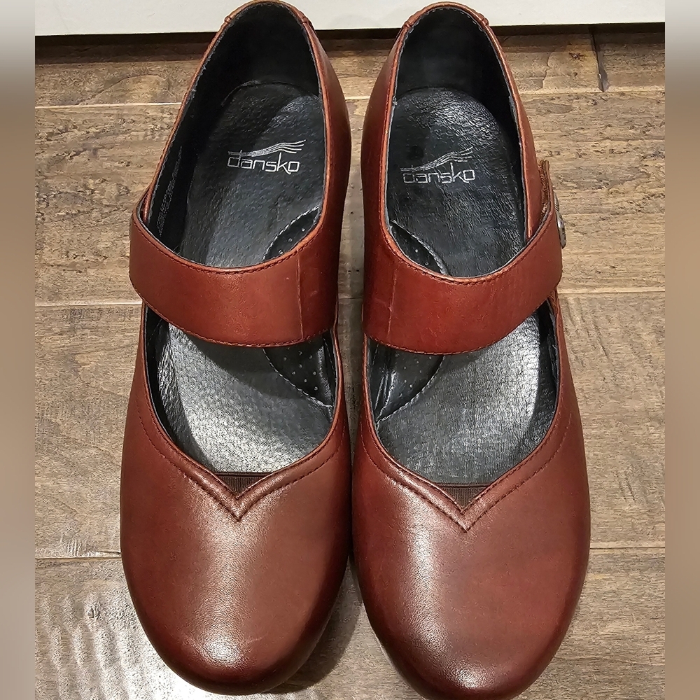 Dansko Women's Brown Mary Jane Shoes